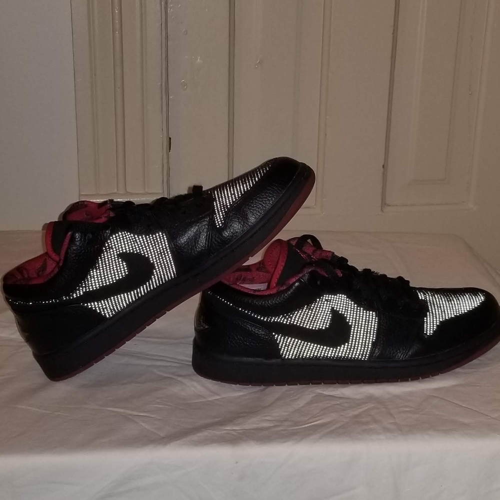 Air Jordan 1 retro low (RARE)